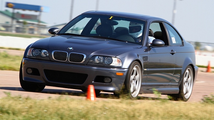 Контраварийное вождение в Краснодаре. Ultra Подарки. Купить уроки контраварийного вождения в Краснодаре. Научитесь водить машину в любых условиях! Сервис UltraPodarki.ru 8 800 505 95 30. Контраварийное вождение Краснодар, контраварийное вождение, экстремальное вождение Краснодар, экстремальное вождение, обучение вождению Краснодар, обучение вождению, вождение Краснодар, вождение,  курс вождения Краснодар, курс вождения, курсы экстремальное вождения Краснодар, курсы экстремального вождения, обучение в автошколе Краснодар, обучение в автошколе