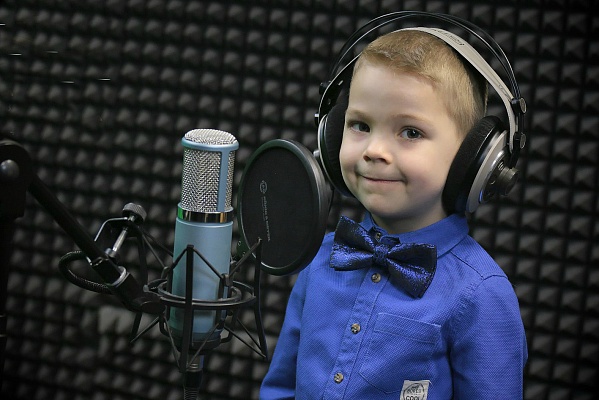  Индивидуальные занятия вокалом в Краснодаре. Ultra Подарки. Купить сертификат на индивидуальные занятия вокалом в Краснодаре и уроки обучения вокалу.  Сервис UltraPodarki.ru 8 800 505 95 30. Индивидуальные занятия вокалом, занятия вокалом в Краснодаре, обучение вокалу Краснодар, уроки вокала Краснодар, школа вокала Краснодар, занятие вокалом для детей, занятия вокалом, обучение вокалу, уроки вокала, школа вокала, уроки вокала обучение, вокальные уроки, индивидуальные занятия вокалом Краснодар