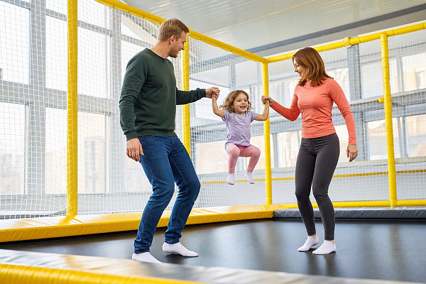  Батутный центр Crazy Jump в Краснодаре. Сервис Ultra Подарки. Купить подарочный сертификат в батутный центр Crazy Jump, попробуйте прыжки на батуте в Краснодаре. Сервис UltraPodarki.ru 8 (800) 555 95-30.. Батутный центр Crazy Jump, батутный клуб Crazy Jump, батутный центр, батутный центр цены, батутный центр в Краснодаре,  батутный парк, батут прыгать, прыжки +на батуте, батут Краснодар, батут спорт