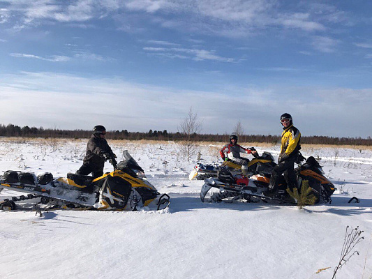 Катание на снегоходах в Краснодаре в подарок. Сервис Ultra Подарки
. Подарочный сертификат на катание на снегоходах в Краснодаре с друзьями. Закажите прокат снегоходов в подарок для мужчины по привлекательным ценам. Живописные маршруты для езды на снегоходах это отличная возможность активного отдыха. Сервис UltraPodarki.ru 8 800 505 95 30. катание на снегоходах, подарочный сертификат на катание на снегоходе, прокат снегоходов, прокат снегоходов Краснодар, катание на снегоходах Краснодар, езда на снегоходе