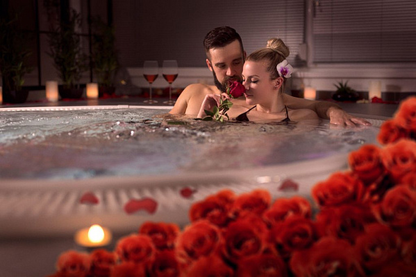 Романтическое свидание в СПА в Краснодаре. Ultra Подарки. Купить романтическое свидание в СПА в Краснодаре. Подарите самым близким незабываемые моменты и признайтесь в искренних чувствах. Сервис UltraPodarki.ru 8-800-505-95-30. Романтическое свидание в СПА в Краснодаре, свидание в Краснодаре, свидание в СПА, сертификат на свидание в СПА, сертификат на свидание в Краснодаре, купить свидание, купить свидание Краснодар, первое свидание, девушка свидание, СПА, романтическое СПА, романтический вечер, романтические любимому