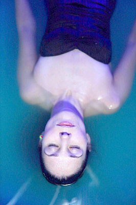 СПА процедура Флоатинг в Краснодаре. Ultra Подарки. Флоатинг #вМоскве#. Испытайте настоящее расслабление от СПА процедуры флоатинг в флотационной камере. Сервис: UltraPodarki.ru 8 800 505 95 30. Флоатинг Краснодар, флоатинг, купить флоатинг, купить флоатинг в Краснодаре, СПА процедура флоатинг в Краснодаре, флотационная камера, флотационный резервуар, сеанс, флоатинга Краснодар